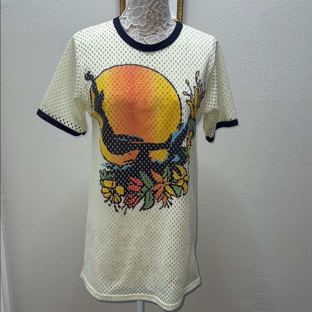 Sunset Graphic Women Tunic Top - Cream